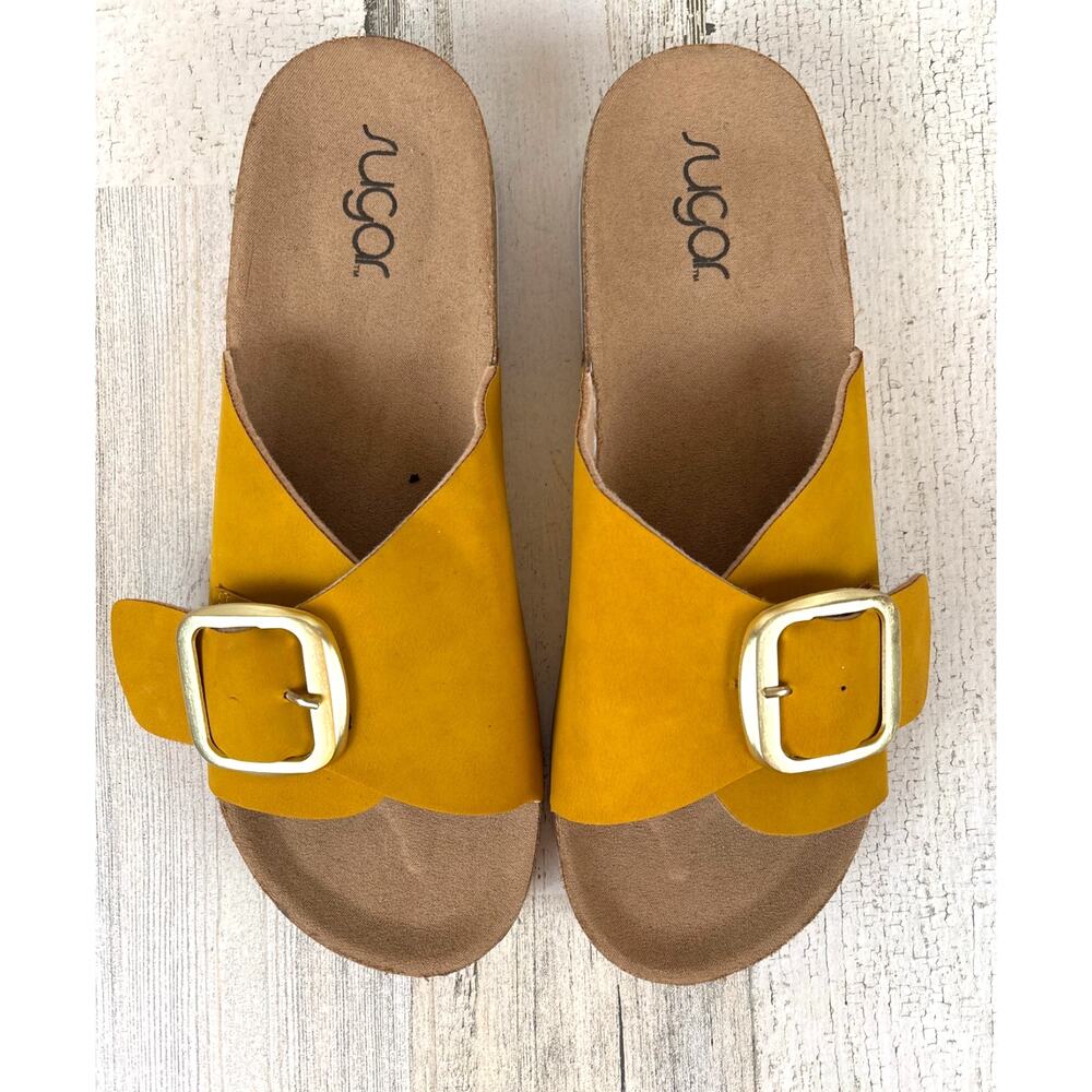 Sugar Womens 9 Yellow Gold Zerri Buckled Slide Sandals Faux Suede NEW